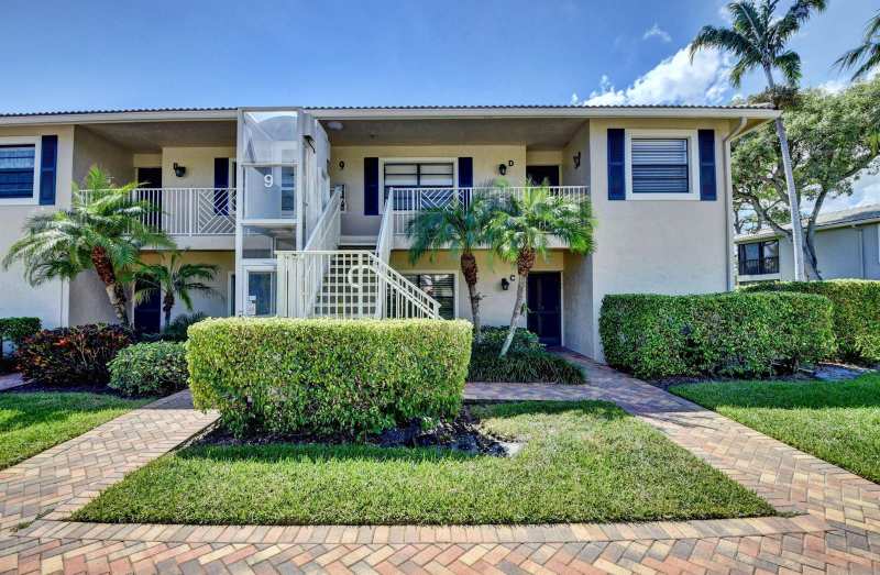 9 Stratford Drive E # B, Boynton Beach FL 33436