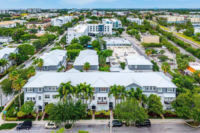 290 NE 5th Avenue # 9, Delray Beach FL 33483