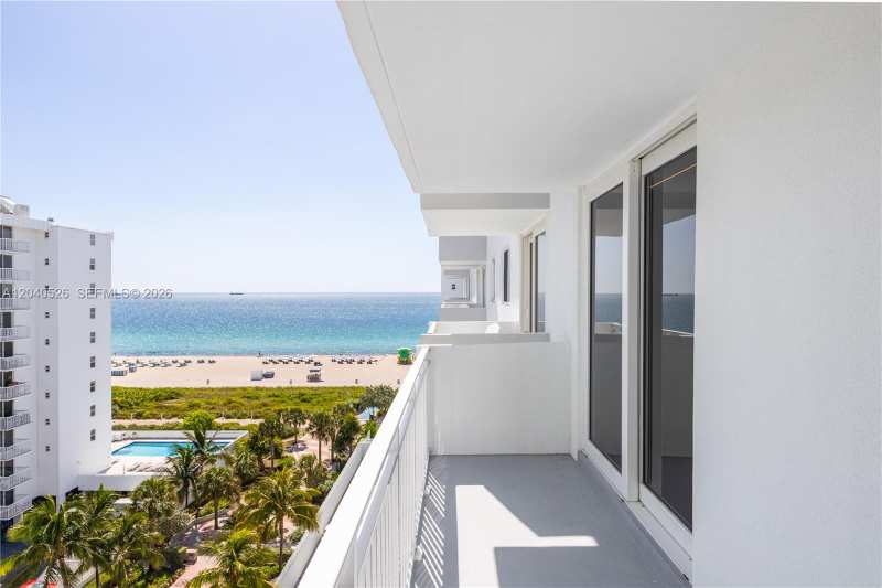 345 Ocean Dr # 924, Miami Beach FL 33139