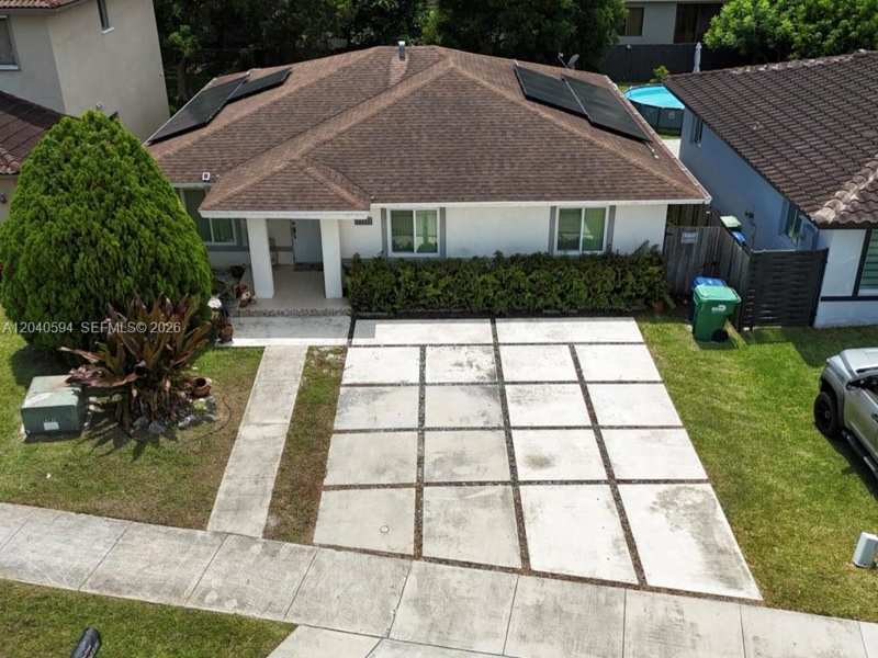 22442 SW 109th Ct, Miami FL 33170