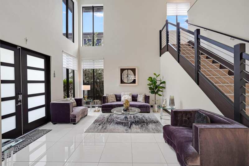 15451 NW 88th Avenue, Miami Lakes FL 33018
