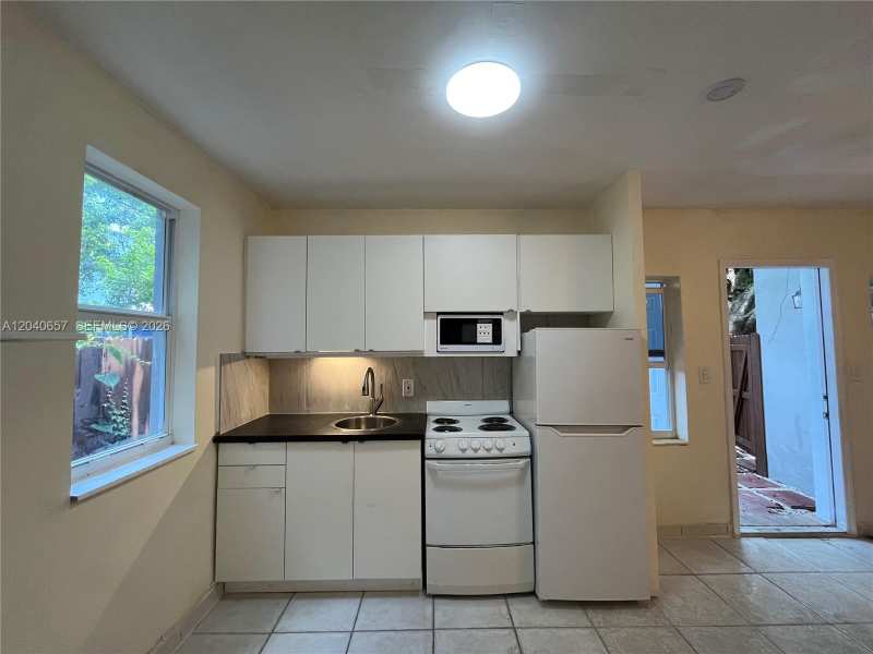 820 SW 31st Ave, Miami FL 33135
