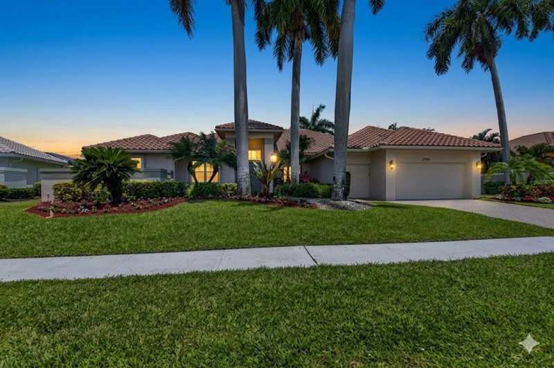 10546 Stonebridge Boulevard, Boca Raton FL 33498