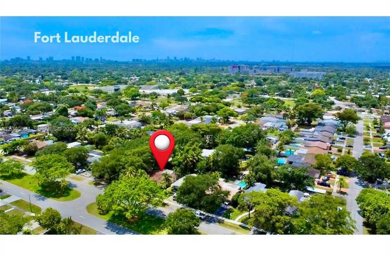 3800 W Park Rd, Hollywood FL 33021