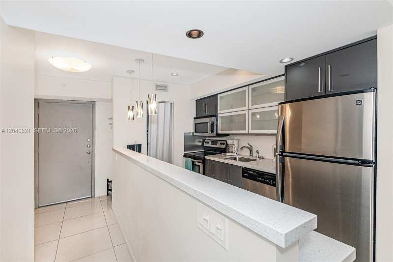 201 178th Dr # 215, Sunny Isles Beach FL 33160