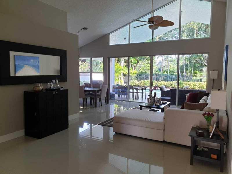 5463 NW 20th Avenue, Boca Raton FL 33496