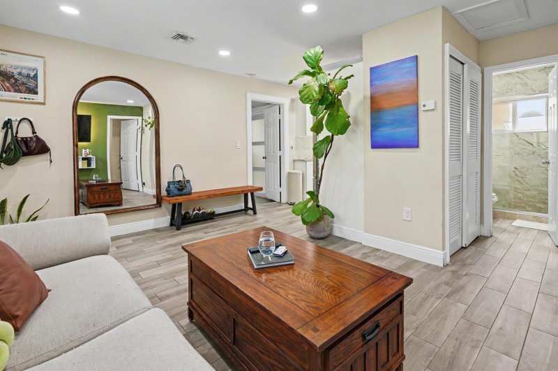 2480 NE 13th Terrace, Pompano Beach FL 33064