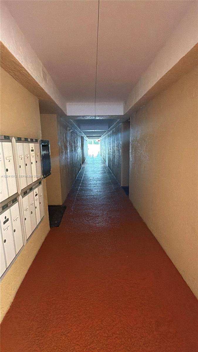 619 E Sheridan St # 105, Dania Beach FL 33004