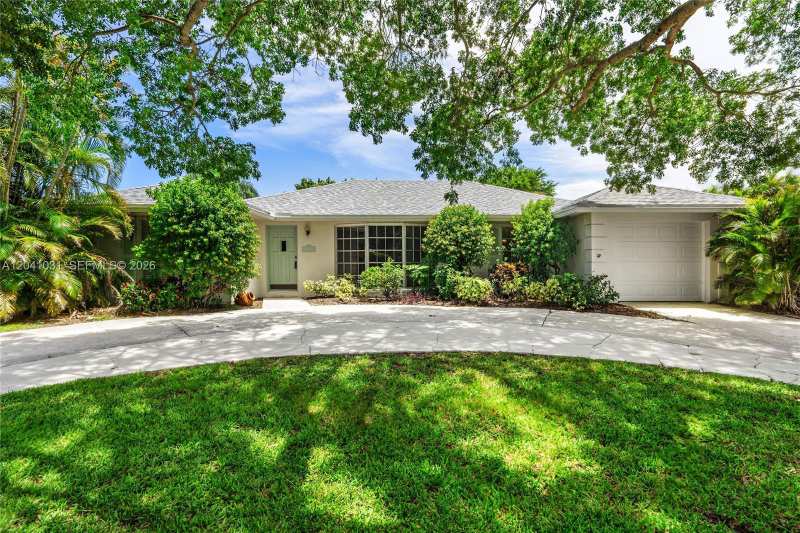 4366 Althea Way, Palm Beach Gardens FL 33410