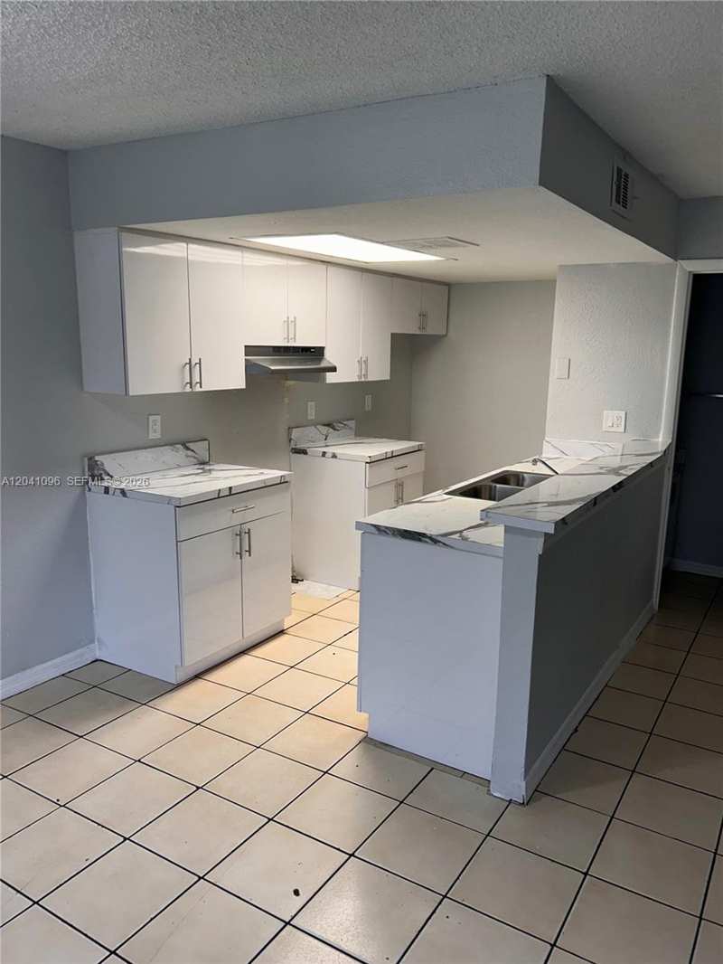2091 Ilene DR # 2, Delray Beach FL 33445