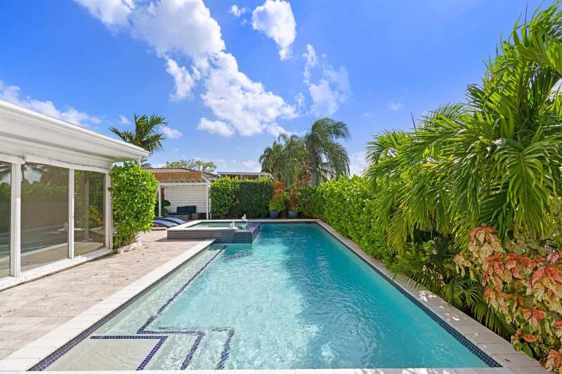 391 SE 7th Avenue, Pompano Beach FL 33060