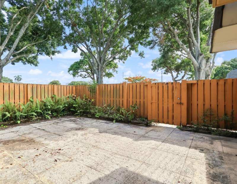 2229 22nd Way, West Palm Beach FL 33407