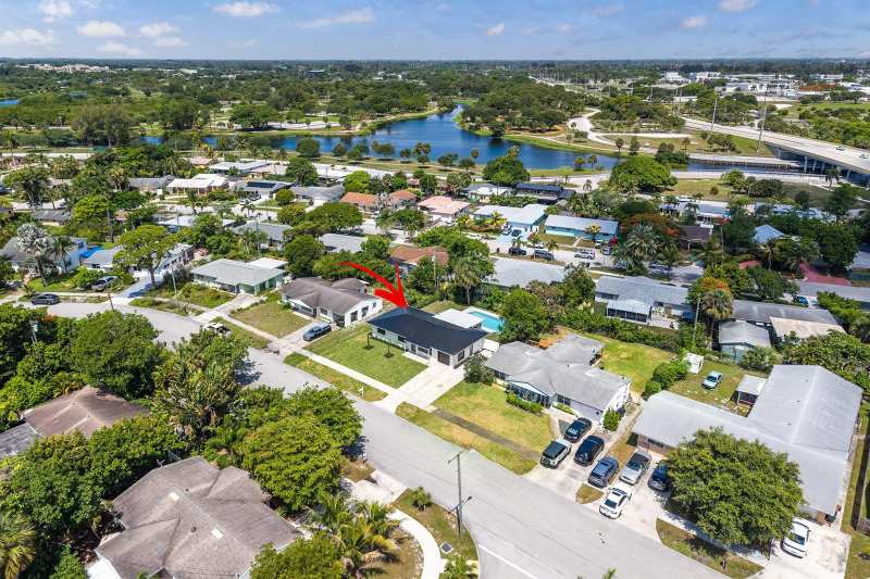 707 Sunset Drive, FL 33461