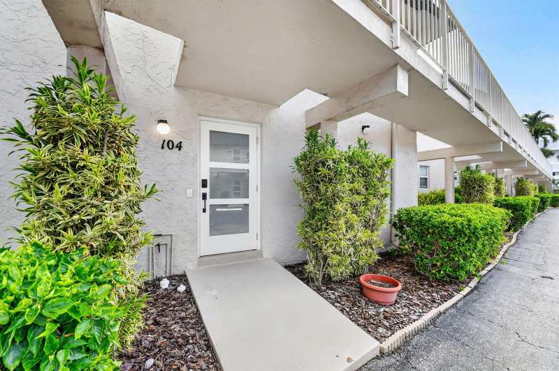 3601 S Ocean Boulevard # 104, South Palm Beach FL 33480