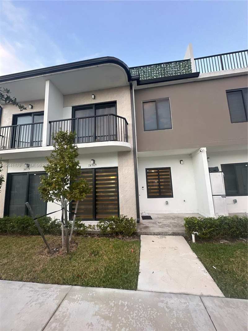 14569 SW 261st Ter # 14569, Homestead FL 33032