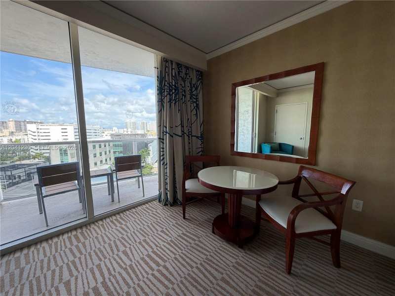 18001 Collins Ave # 618, Sunny Isles Beach FL 33160