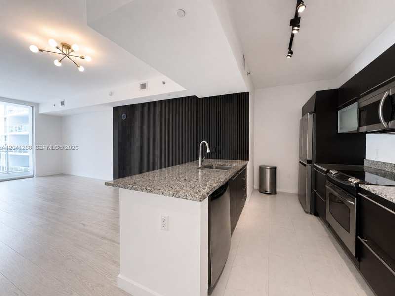 951 Brickell Ave # 3300, Miami FL 33131