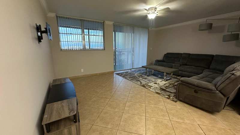 3300 W Rolling Hills Circle # 708, Davie FL 33328