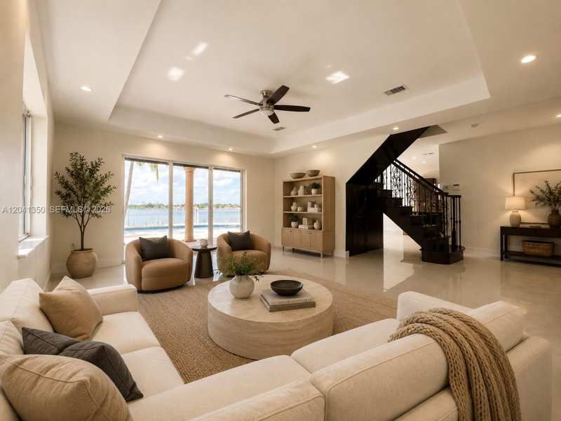 12716 SW 136 TE, Miami FL 33186