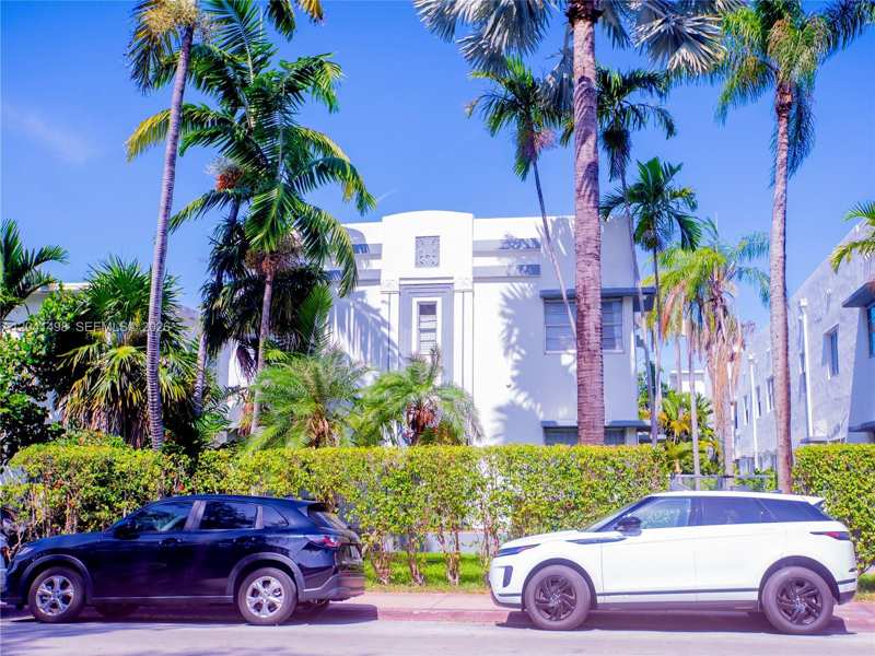 1559 Meridian Ave # 208, Miami Beach FL 33139