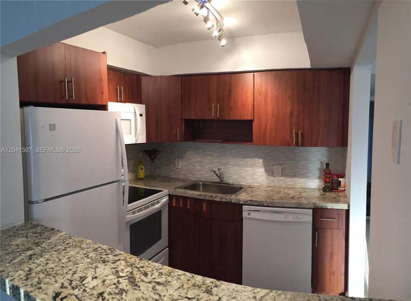 165 Ellesmere C # C, Deerfield Beach FL 33442