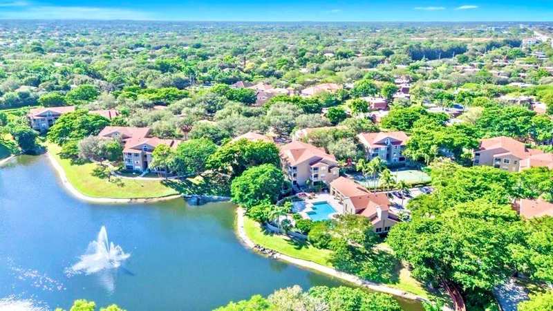 1745 Palm Cove Boulevard # 209, Delray Beach FL 33445