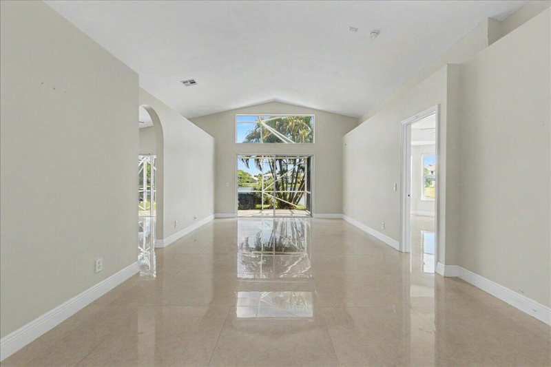 3551 Chesapeake Circle, Boynton Beach FL 33436