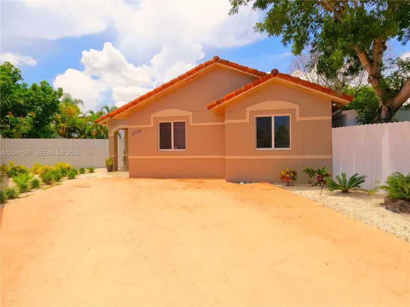 17700 SW 145th Ave, Miami FL 33177