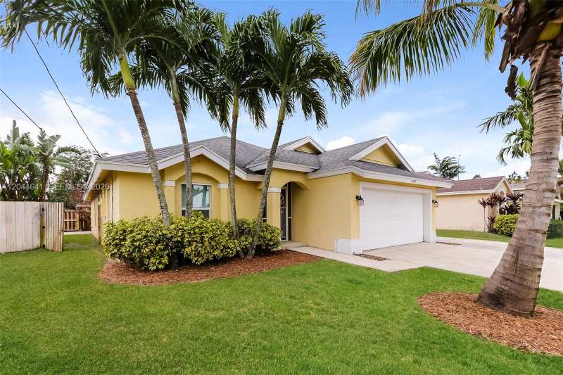 6484 Robinson St, Jupiter FL 33458