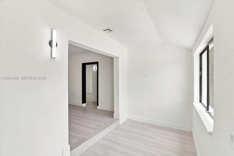 811 NW 65th St, Miami FL 33150