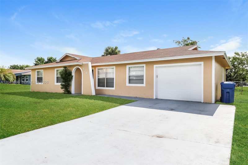 830 Royal Palm Beach Blvd, Royal Palm Beach FL 33411