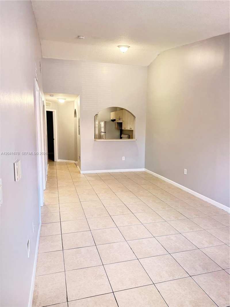 2930 SE 12th Rd # 31, Homestead FL 33035
