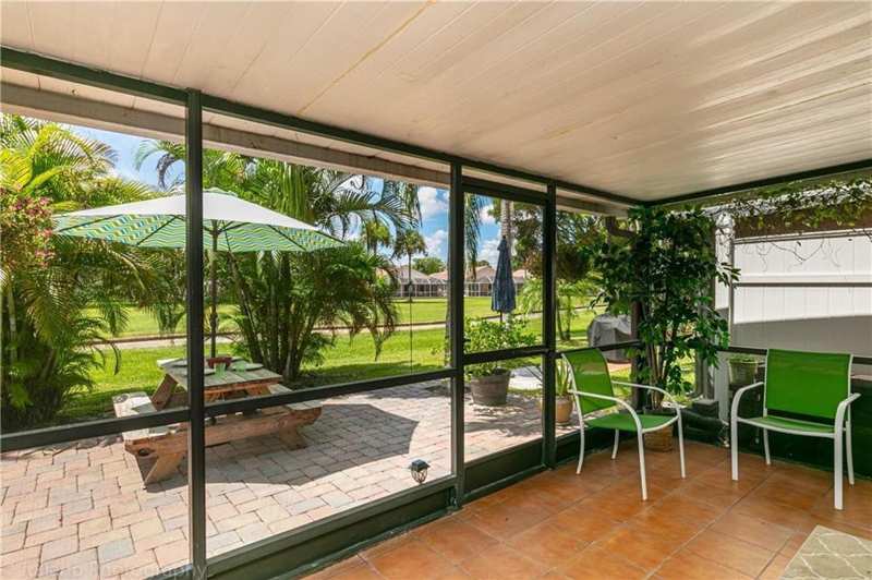 7610 Pinewalk Drive S # 128, Margate FL 33063