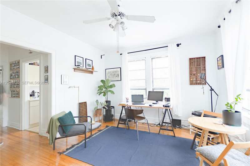 320 Mendoza Ave # 3, Miami FL 33134