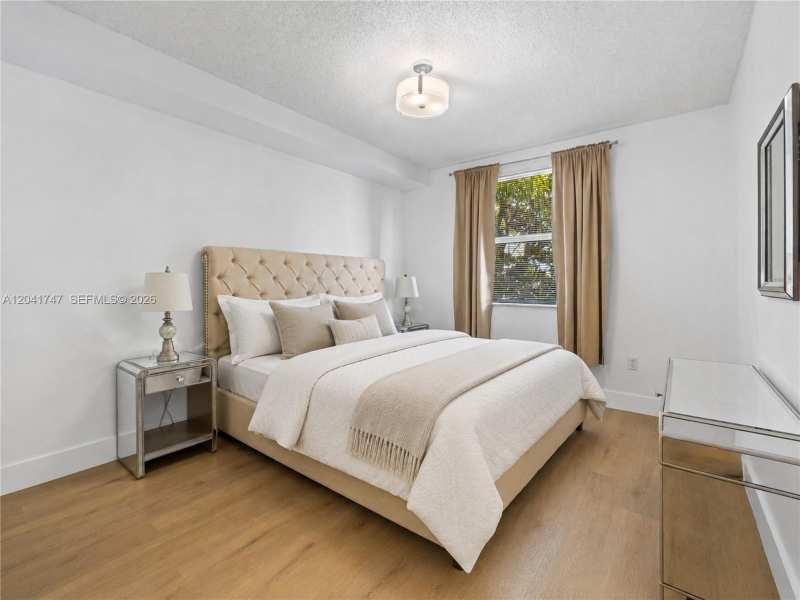 17145 N Bay Rd # 4311, Sunny Isles Beach FL 33160