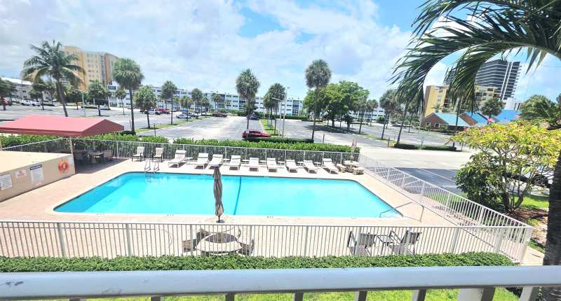 3200 NE 7th Court # 202b, Pompano Beach FL 33062