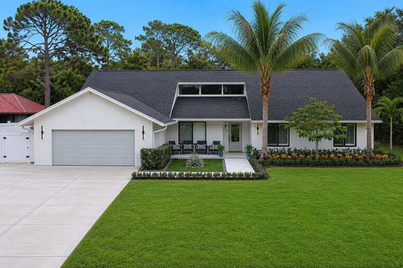 19526 W Trails End Terrace, Jupiter FL 33458