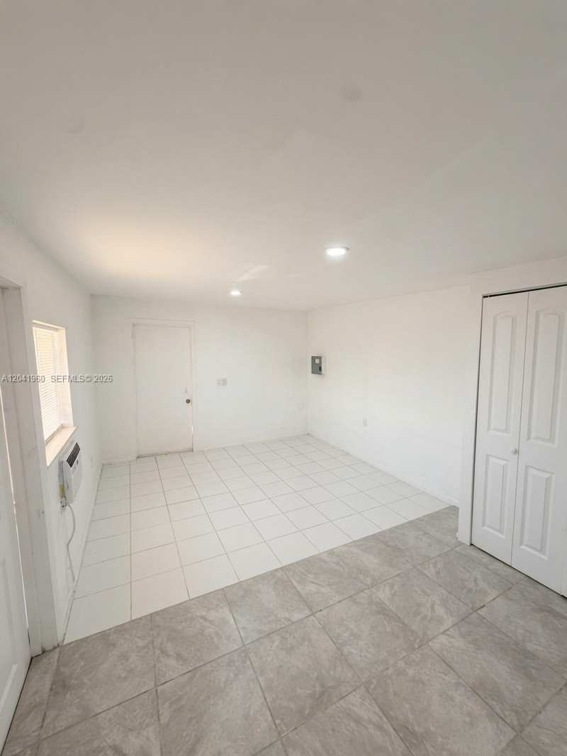 1340 Peri St # U, Opa-Locka FL 33054