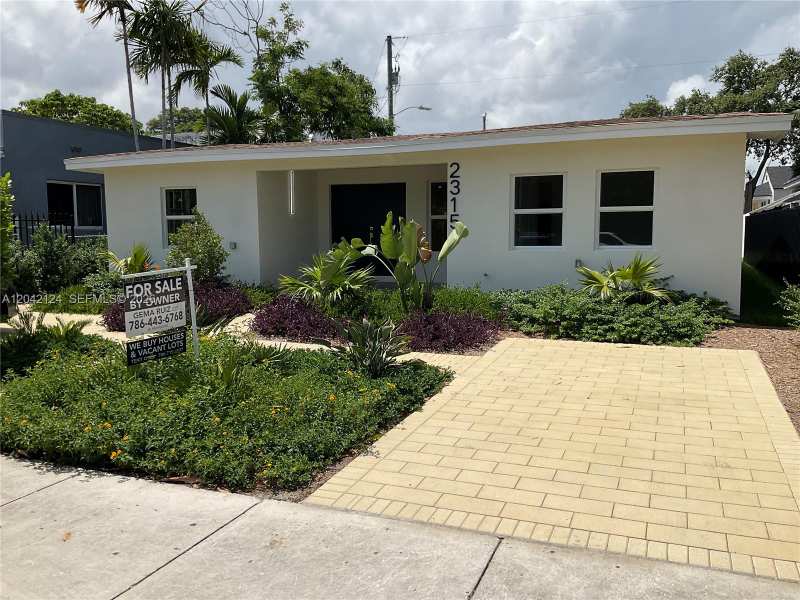 2315 NW 3rd St, Miami FL 33125