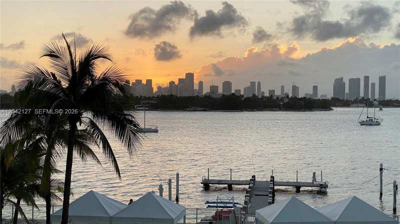 1000 WEST AVE # 318, Miami Beach FL 33139