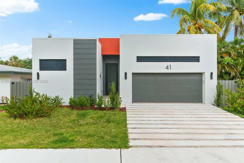 41 NE 24th St, Wilton Manors FL 33305