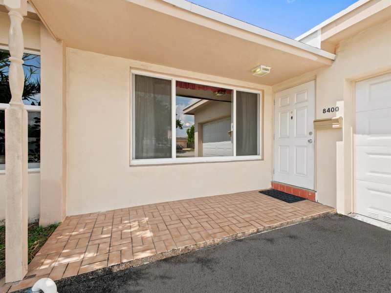 8400 Sunset Strip, Sunrise FL 33322