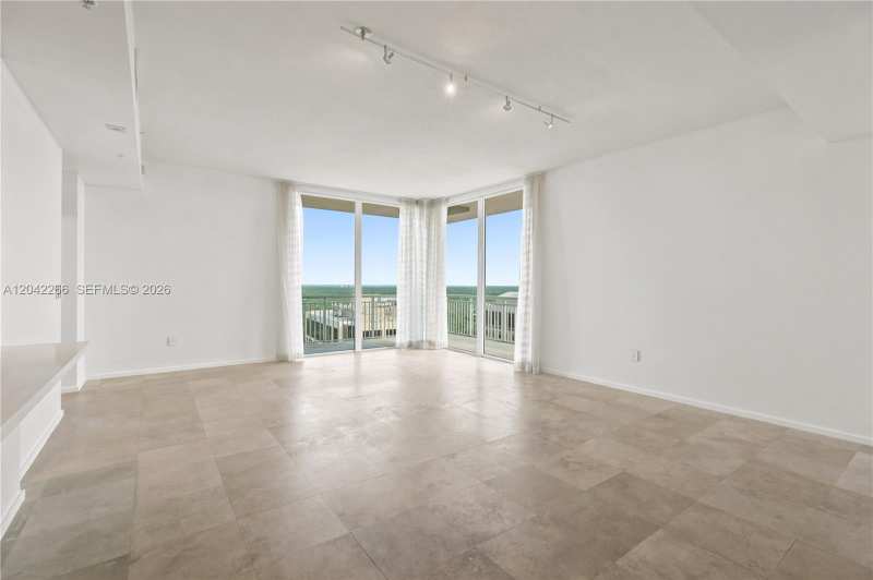 9066 SW 73rd Ct, Miami FL 33156