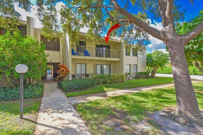 150 Pineview Road # L6, Jupiter FL 33469