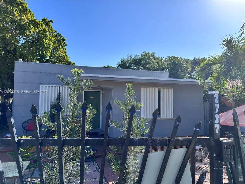 2737 NW 13th Ave, Miami FL 33142