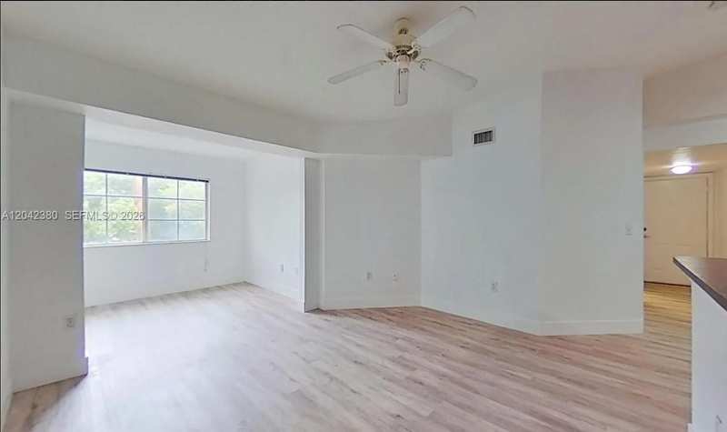 2544 Centergate Dr # 303, Miramar FL 33025