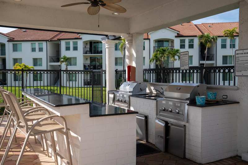 809 Villa Circle, Boynton Beach FL 33435