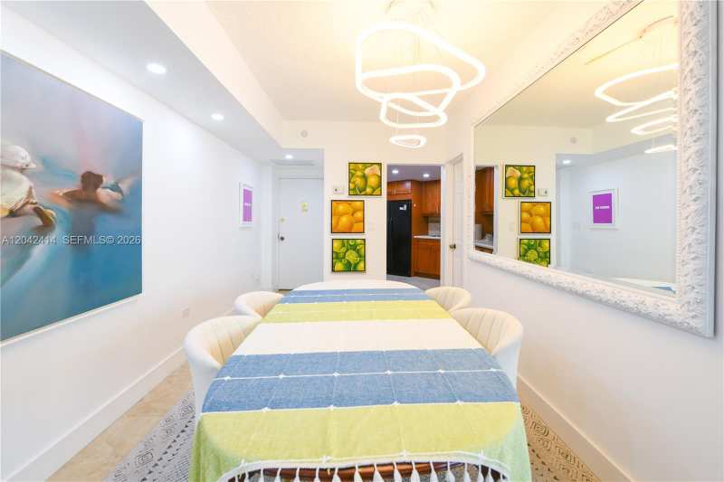 801 Brickell Bay Dr # 1462, Miami FL 33131