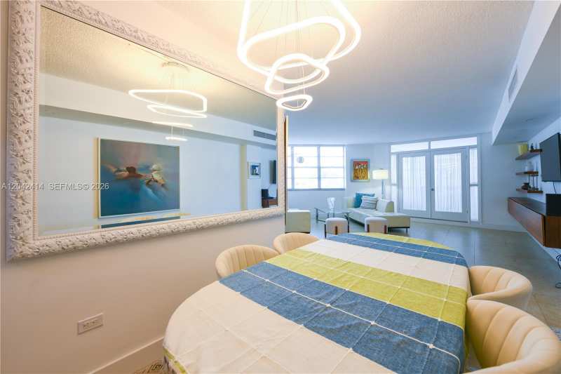 801 Brickell Bay Dr # 1462, Miami FL 33131