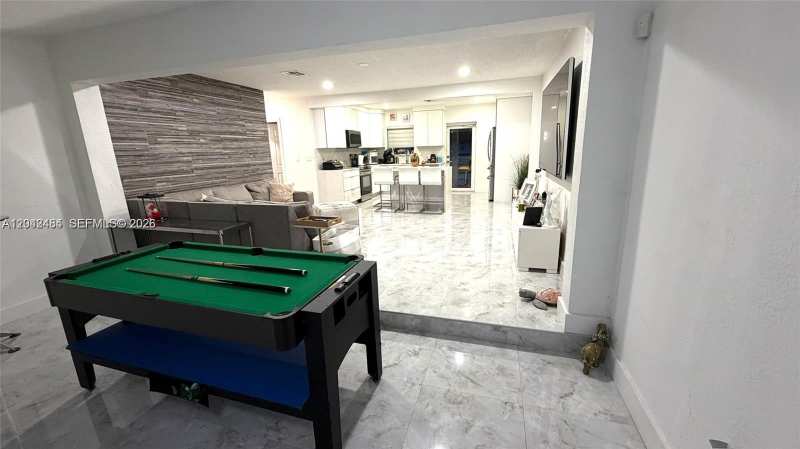 1555 SW 21st Way, Fort Lauderdale FL 33312